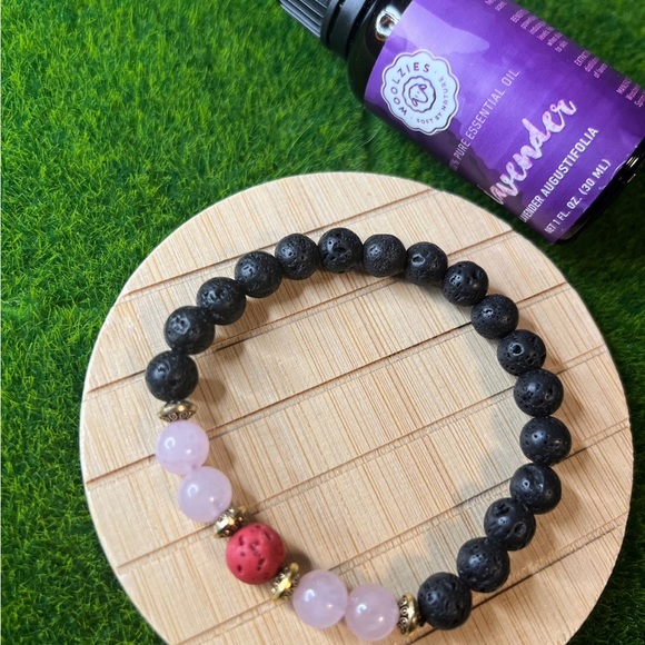 Lava Stone Rose Quartz, Agate Red Diffuser essential oil Bracelet - Picture 3 of 4
